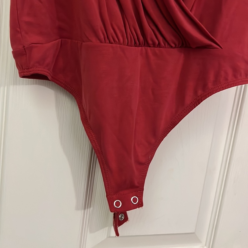 Express draped bodysuit - Picture 3 of 4